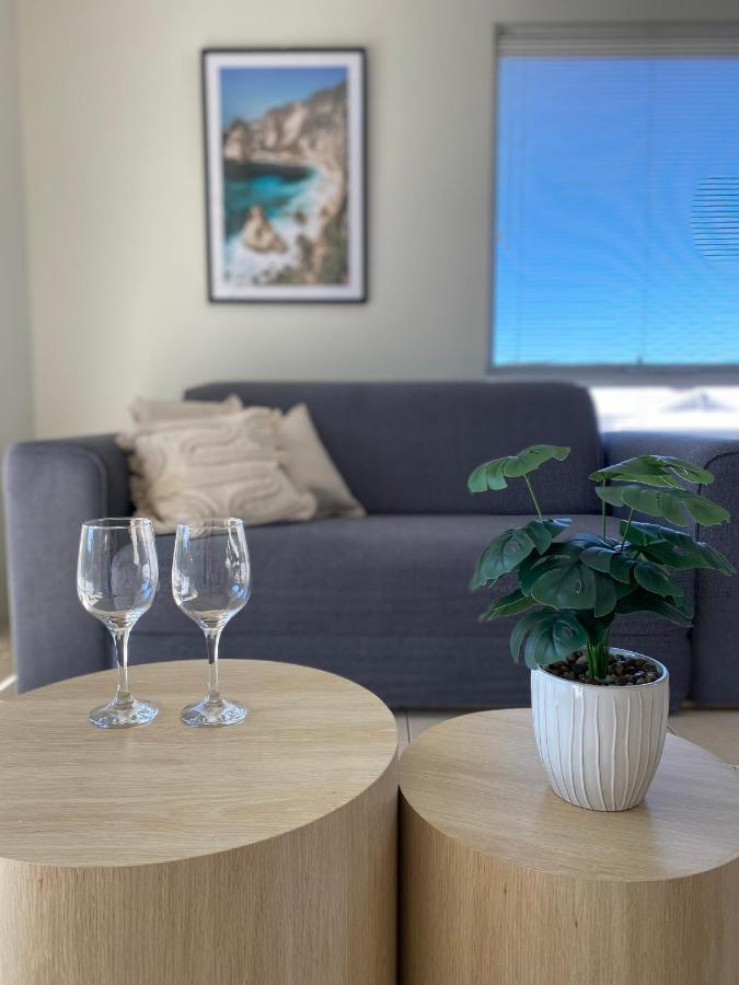 Modern Luxury 1 Bedroom Apartment - Walk To The Shops! Free Wifi Clarkson Zewnętrze zdjęcie